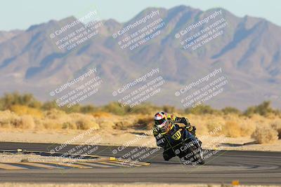 media/Jan-11-2025-CVMA (Sat) [[ddeb3f563a]]/Race 13-Amateur Supersport Open/